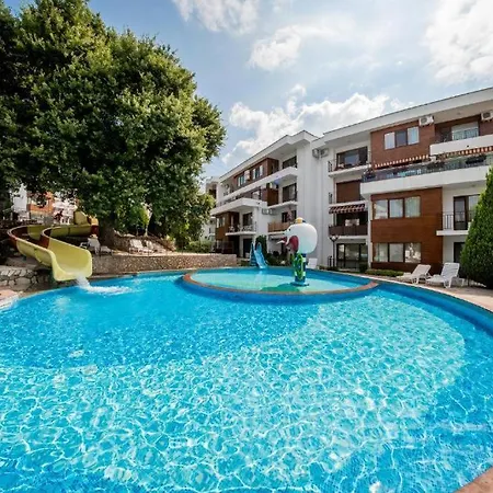 Appartement Beachfront, 2 Bed With Sea Views